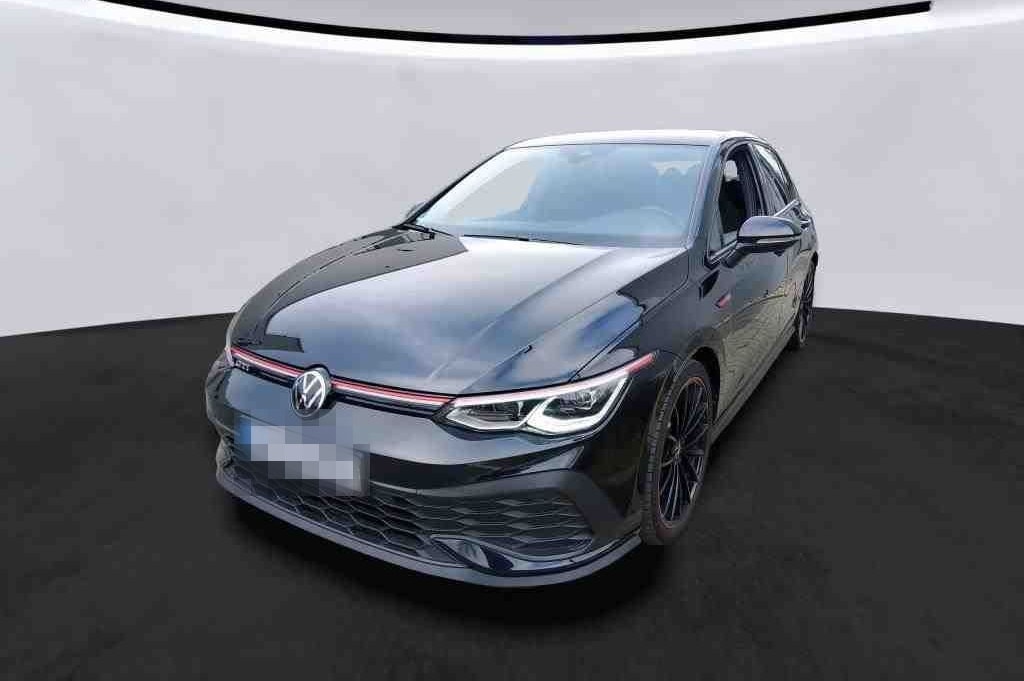 Volkswagen Golf VIII GTI CLUBSPORT EDITION 45 2.0 TSI AKRA foto 2