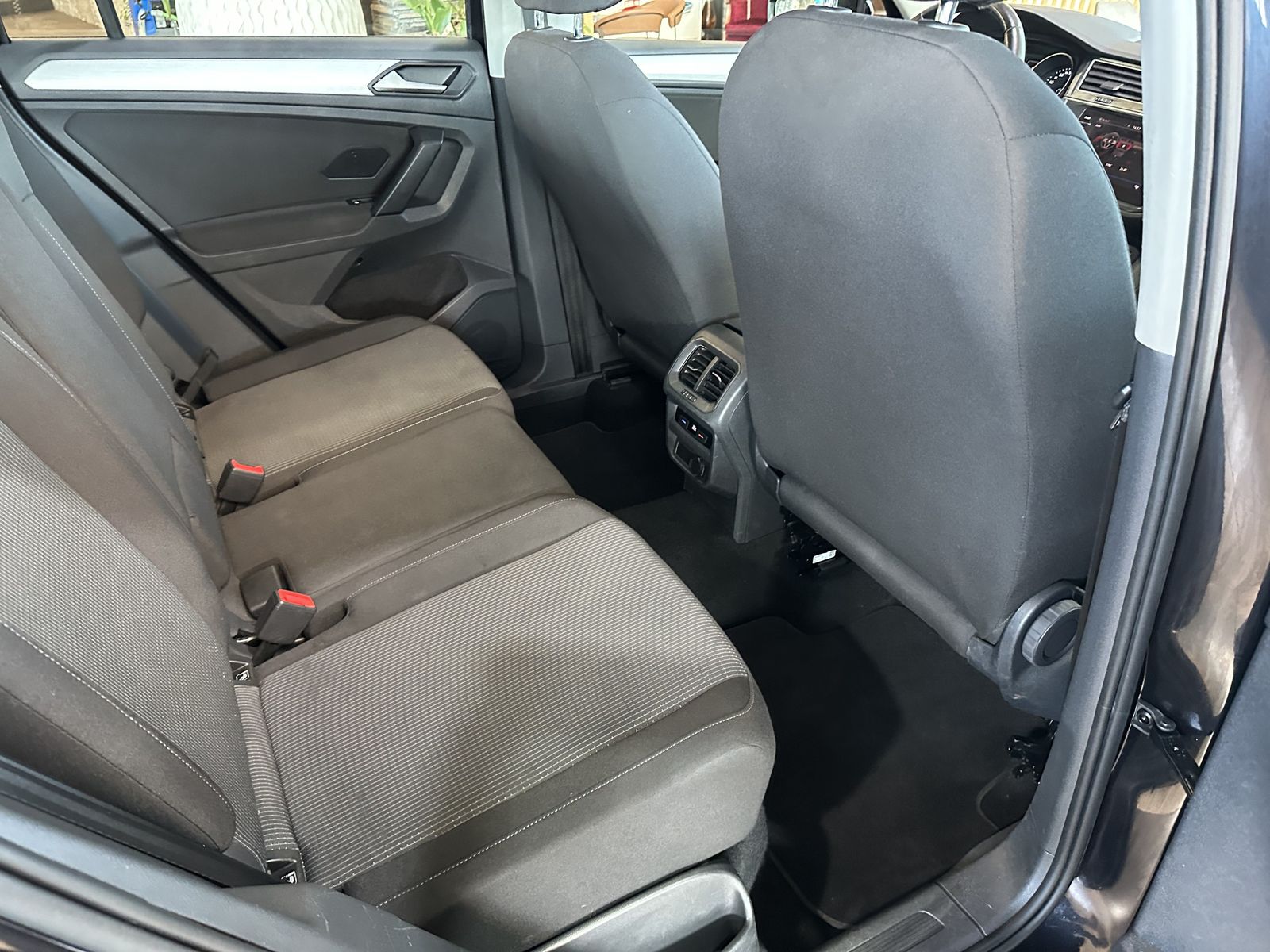 Volkswagen Tiguan 1.5 TSI*SHZ*ACC*LED*Navi*CarPlay*PDC*DAB+ foto 18