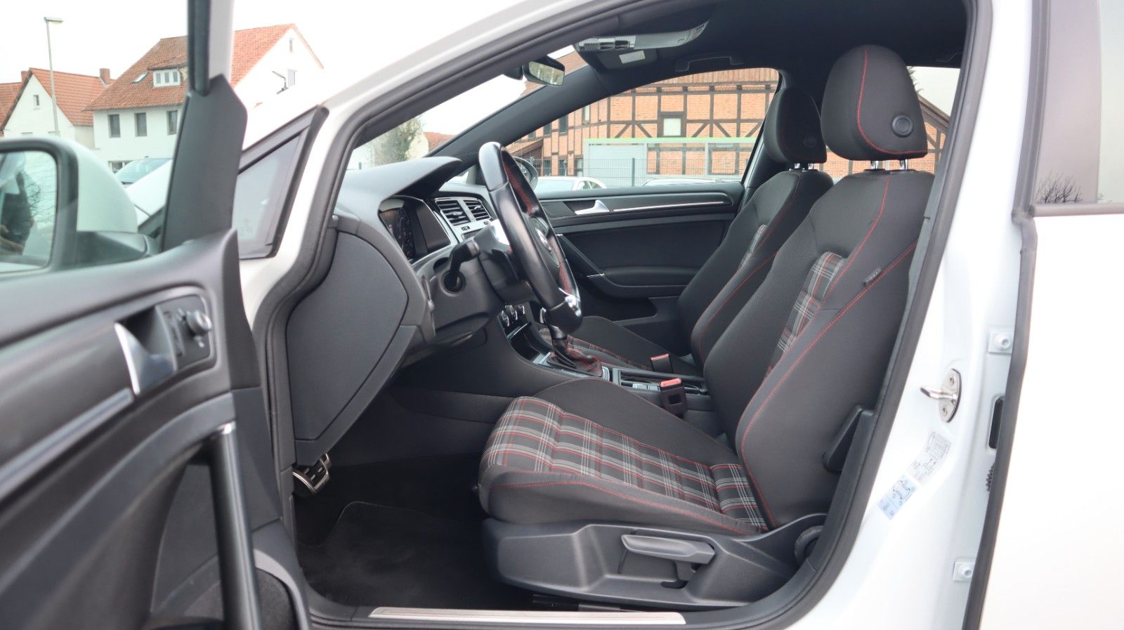 Volkswagen Golf 7 GTI Performance DSG CarPlay LED Virtual C foto 8