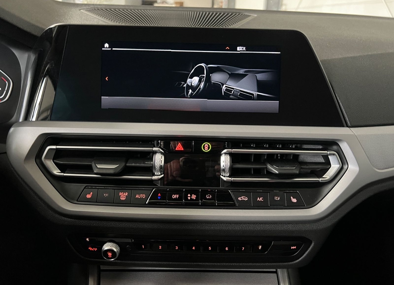 BMW 320d Touring  xDrive+Laser+HUD+Business+1.Hand foto 18