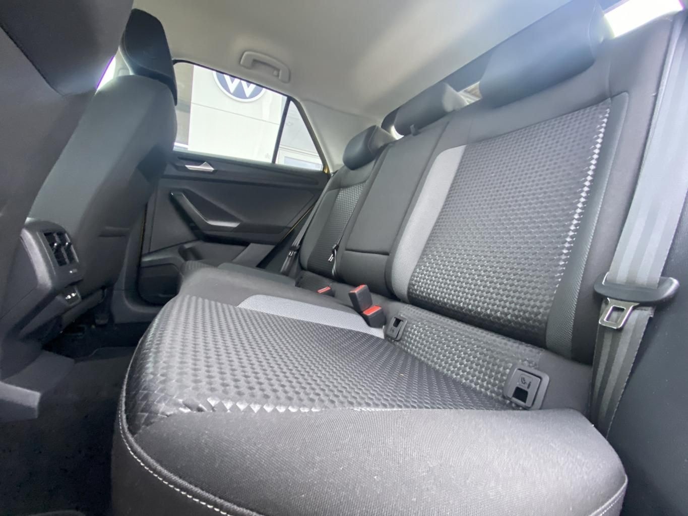 Volkswagen T-Roc 1.5 TSI DSG Active BEATS+EL.HECKAPP-CONNEC foto 10