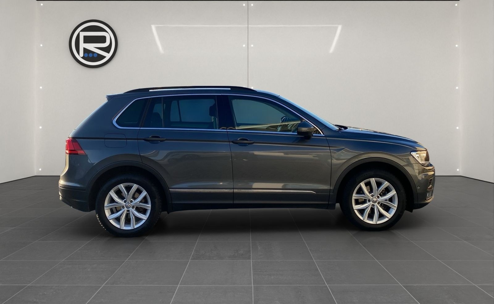 Volkswagen Tiguan 1.5 TSI Comfortline *KAMERA SHZ* foto 4