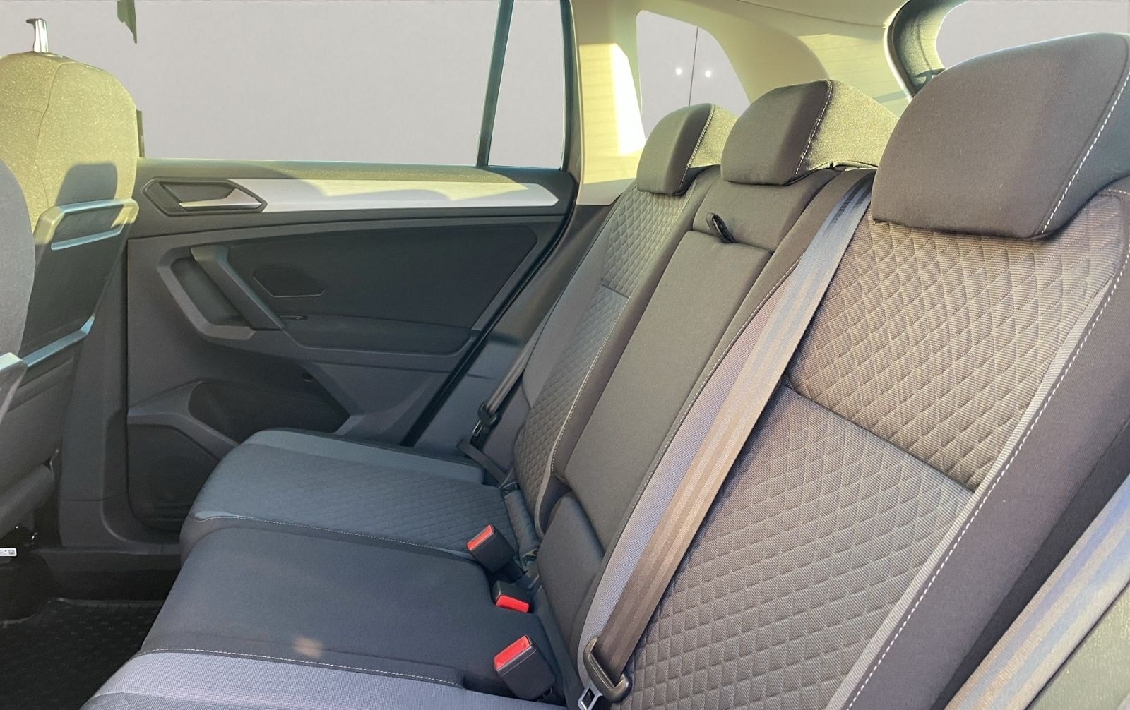 Volkswagen Tiguan 1.5 TSI Comfortline *KAMERA SHZ* foto 10