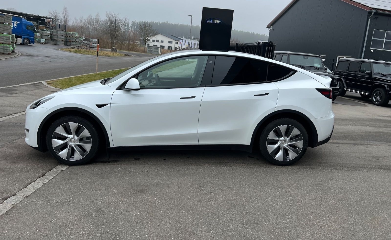 Tesla Model Y Long Range Dual AWD foto 5