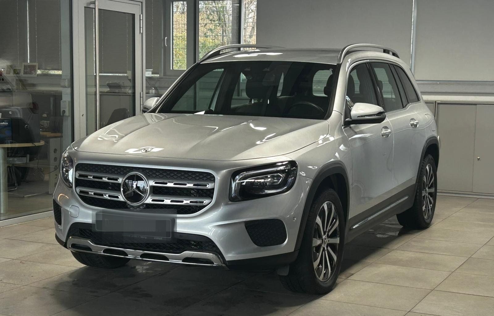 Mercedes-Benz GLB 200 Progressive DISTRONIC STANDHEIZUNG+LED++ foto 1