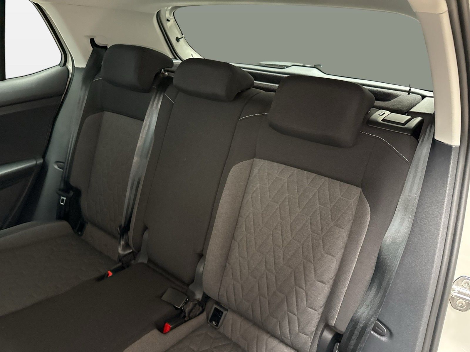 Volkswagen T-Cross Life 1.0 l TSI Navi ACC Anschlussgaranti foto 16