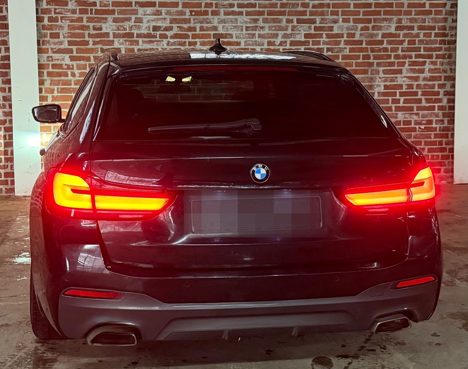 BMW 530d Touring M Sport LASER/HUD/ACC/PANO/STHZ/AHK foto 3