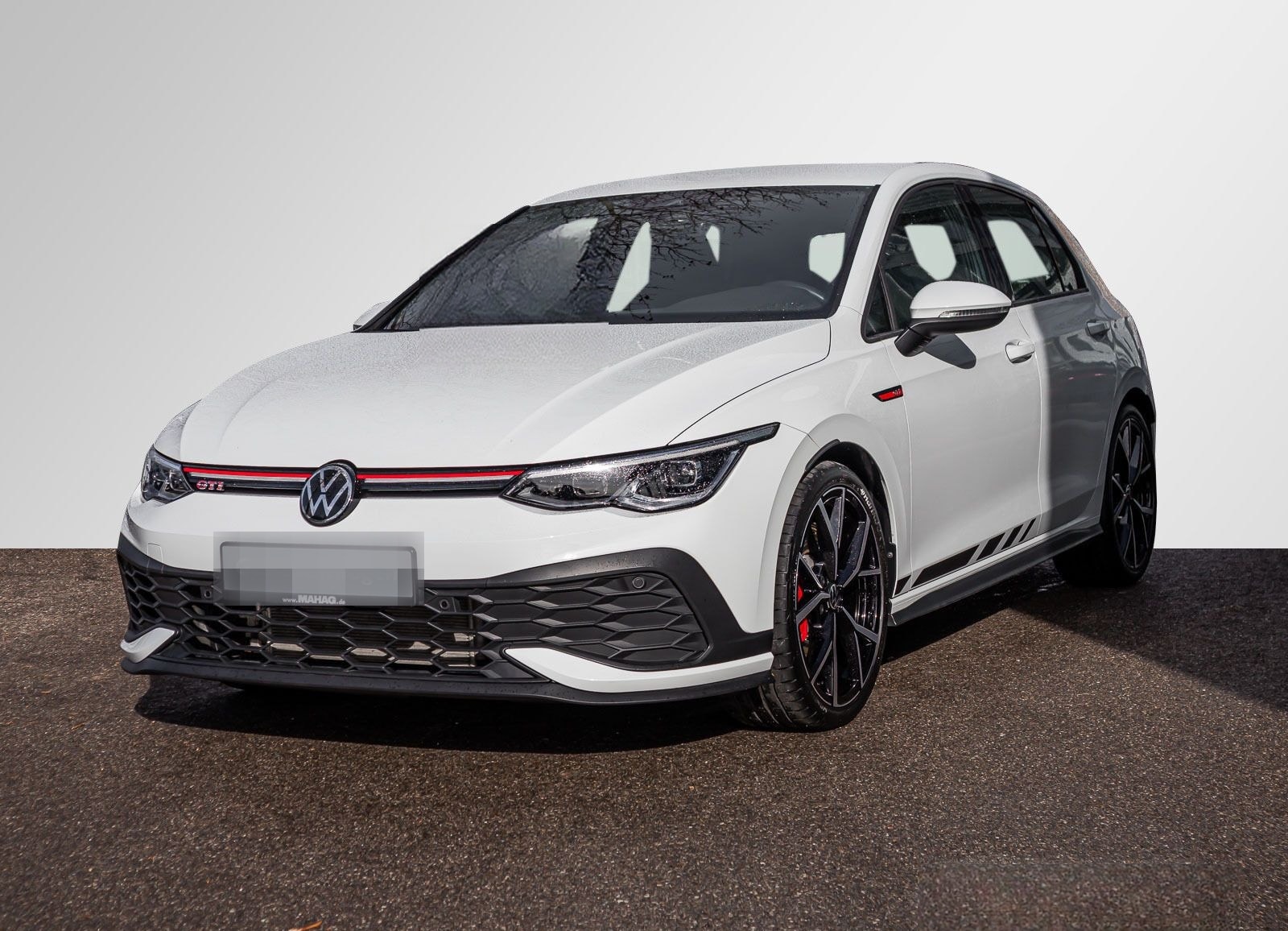 Volkswagen Golf VIII GTI Clubsport 2.0 TSI LED+ Navi ParkPi foto 3