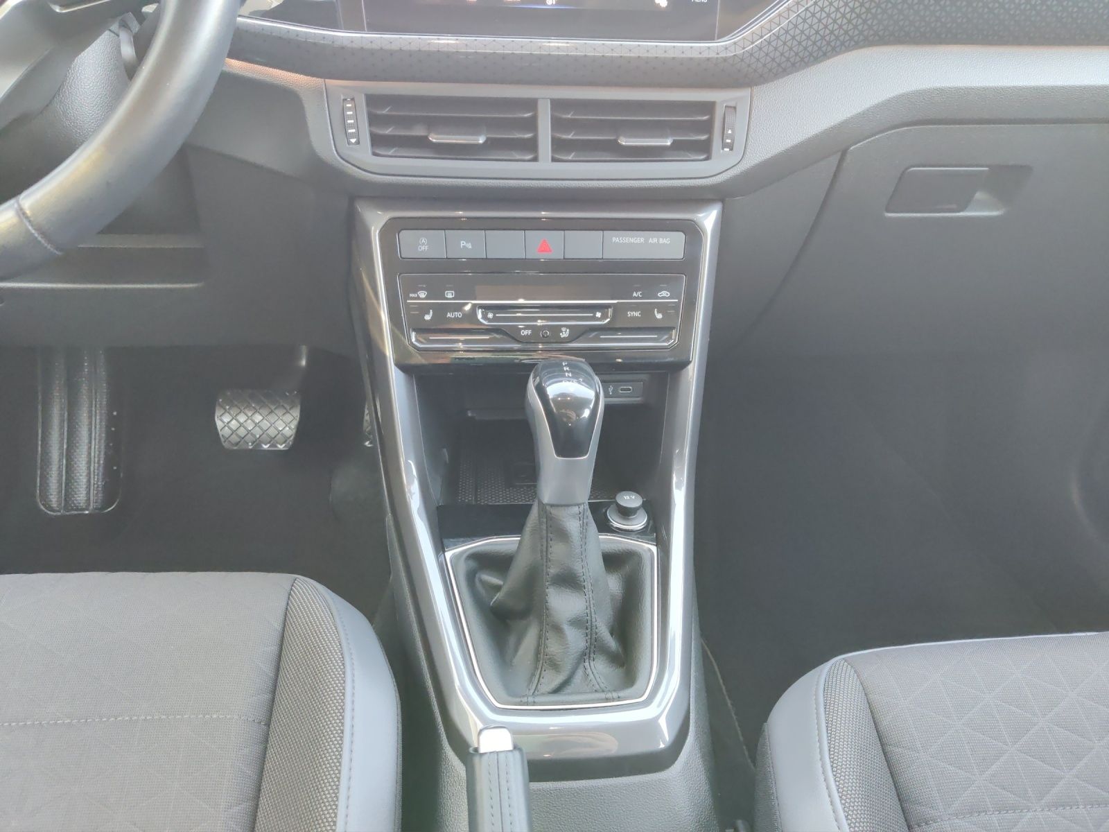 Volkswagen T-Cross 1.5 TSI Style OPF lane assist LED App-Co foto 14