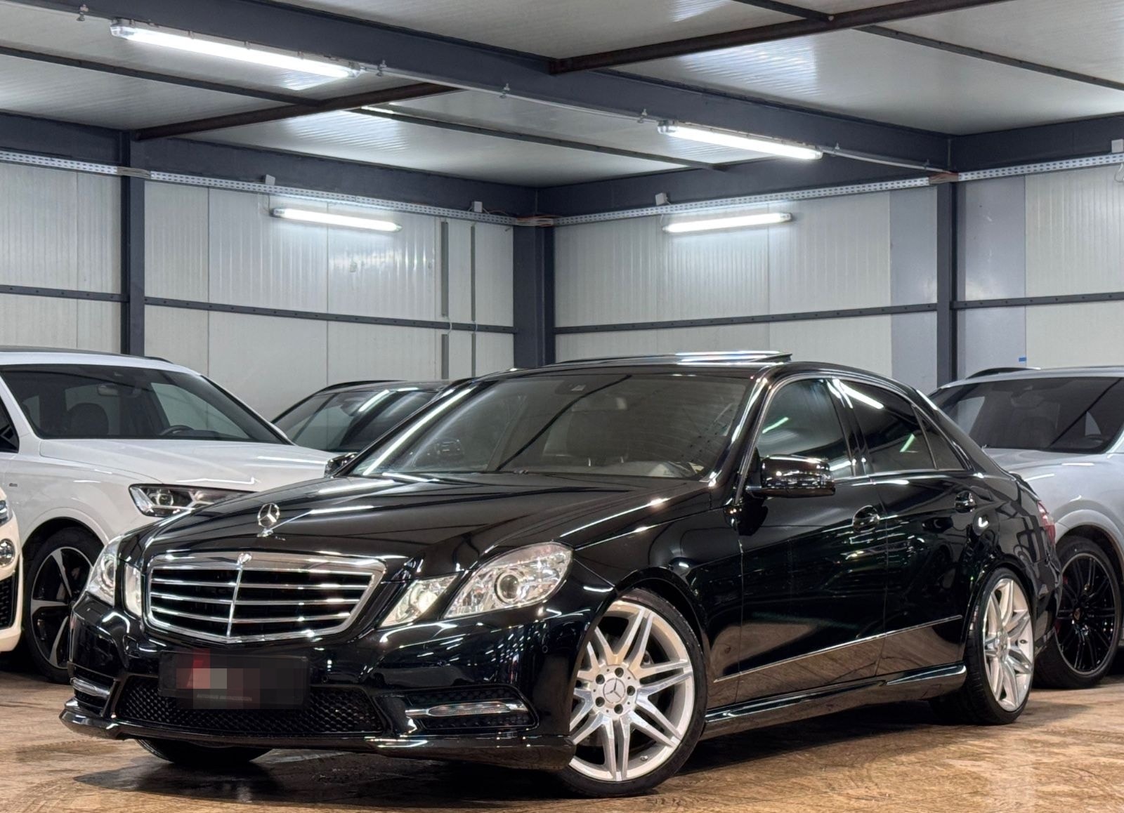 Mercedes-Benz E 350CDI 4M AVANTGARDE AMG LINE*SDACH*BIXEN*CMND foto 3