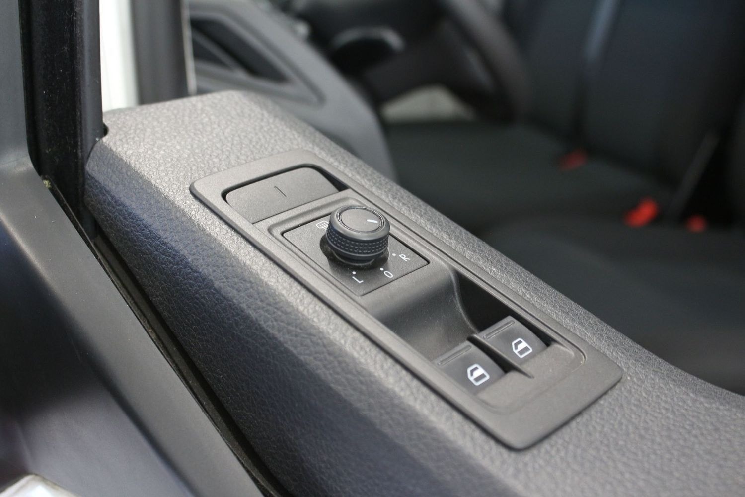 Volkswagen T6 Kombi Klima 9 Sitze 1.Hand foto 7