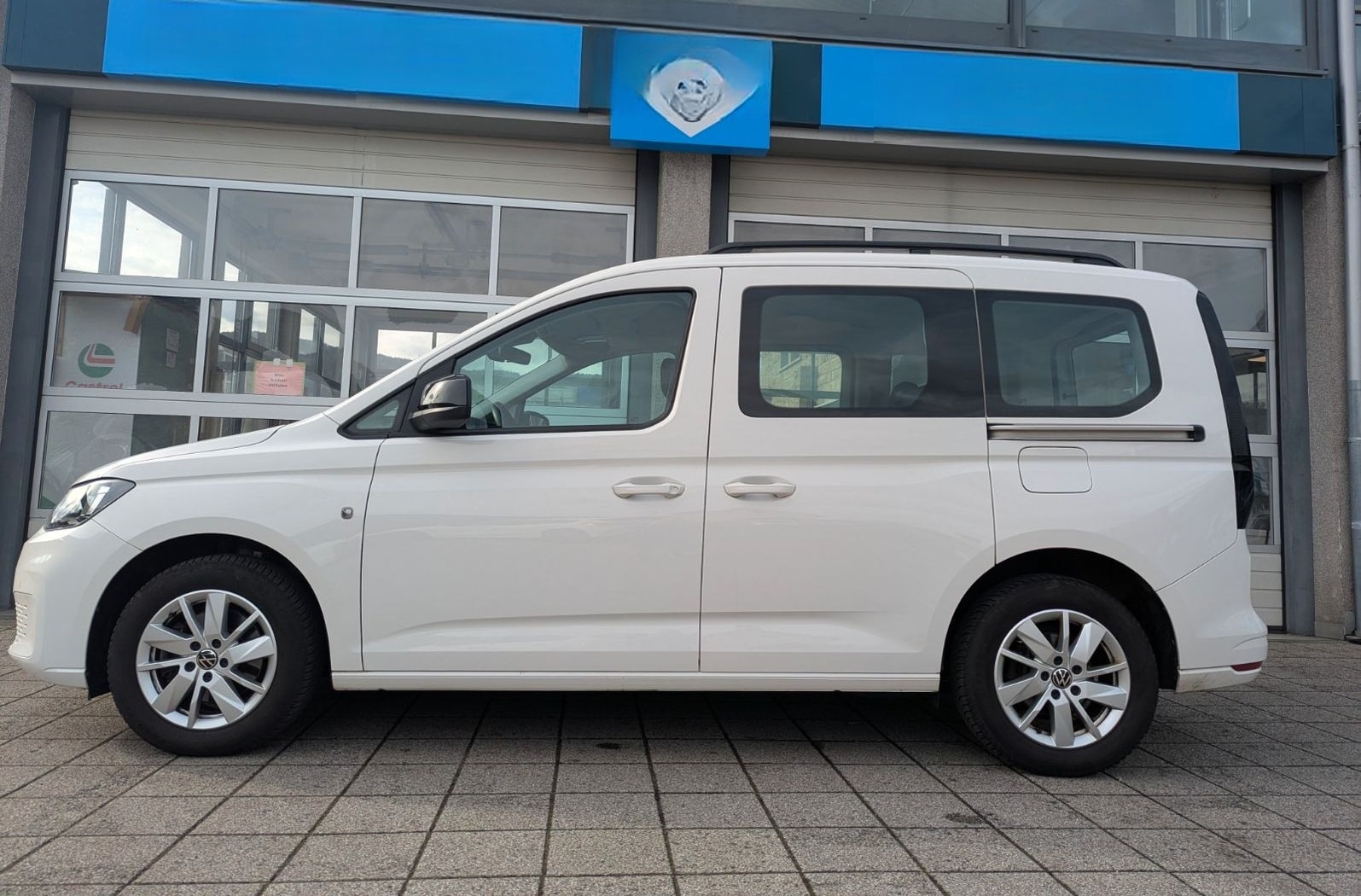 Volkswagen Caddy Life*PDC-Alu*DAB*5-Sitze*CarPlay* foto 2