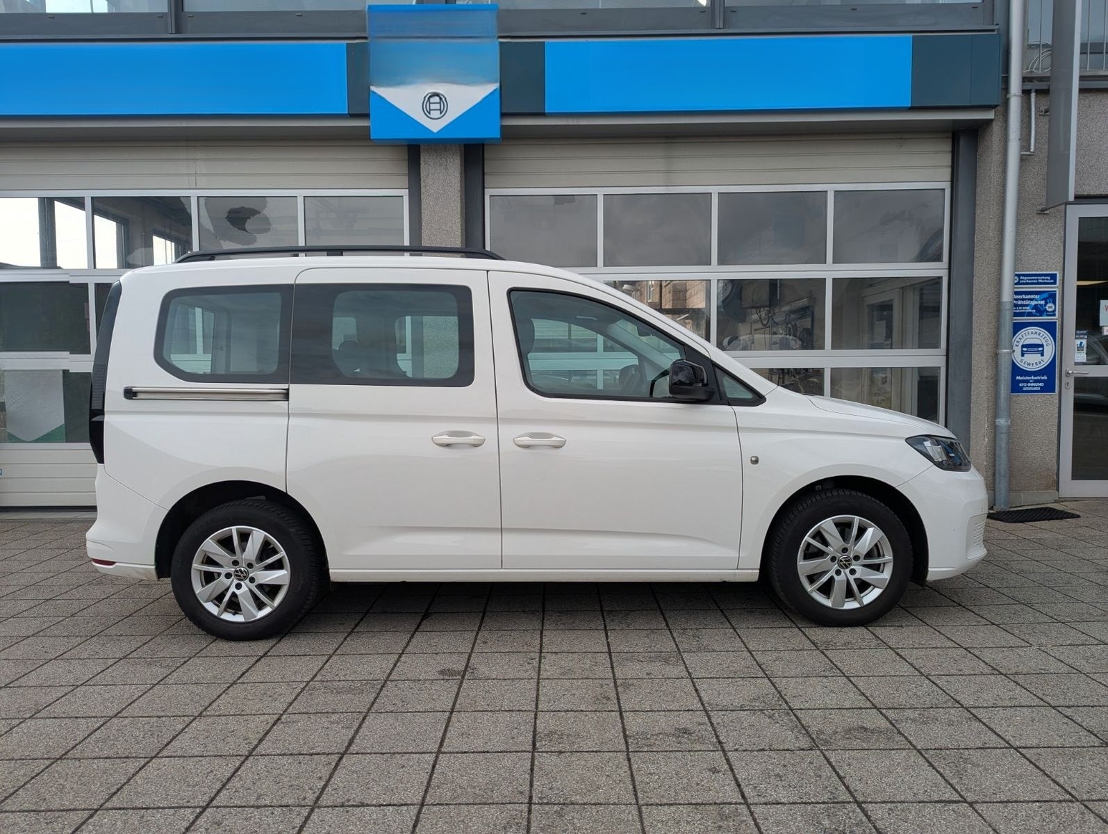 Volkswagen Caddy Life*PDC-Alu*DAB*5-Sitze*CarPlay* foto 12
