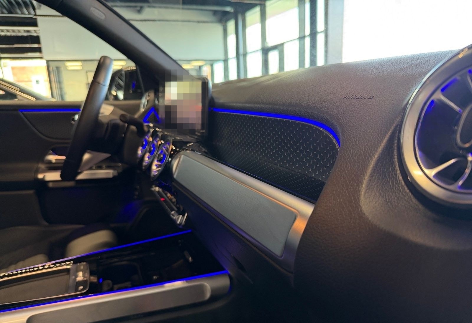 Mercedes-Benz GLB 200 d Progressive, MBEAM,AMBIE,KAM,EASY-P foto 17