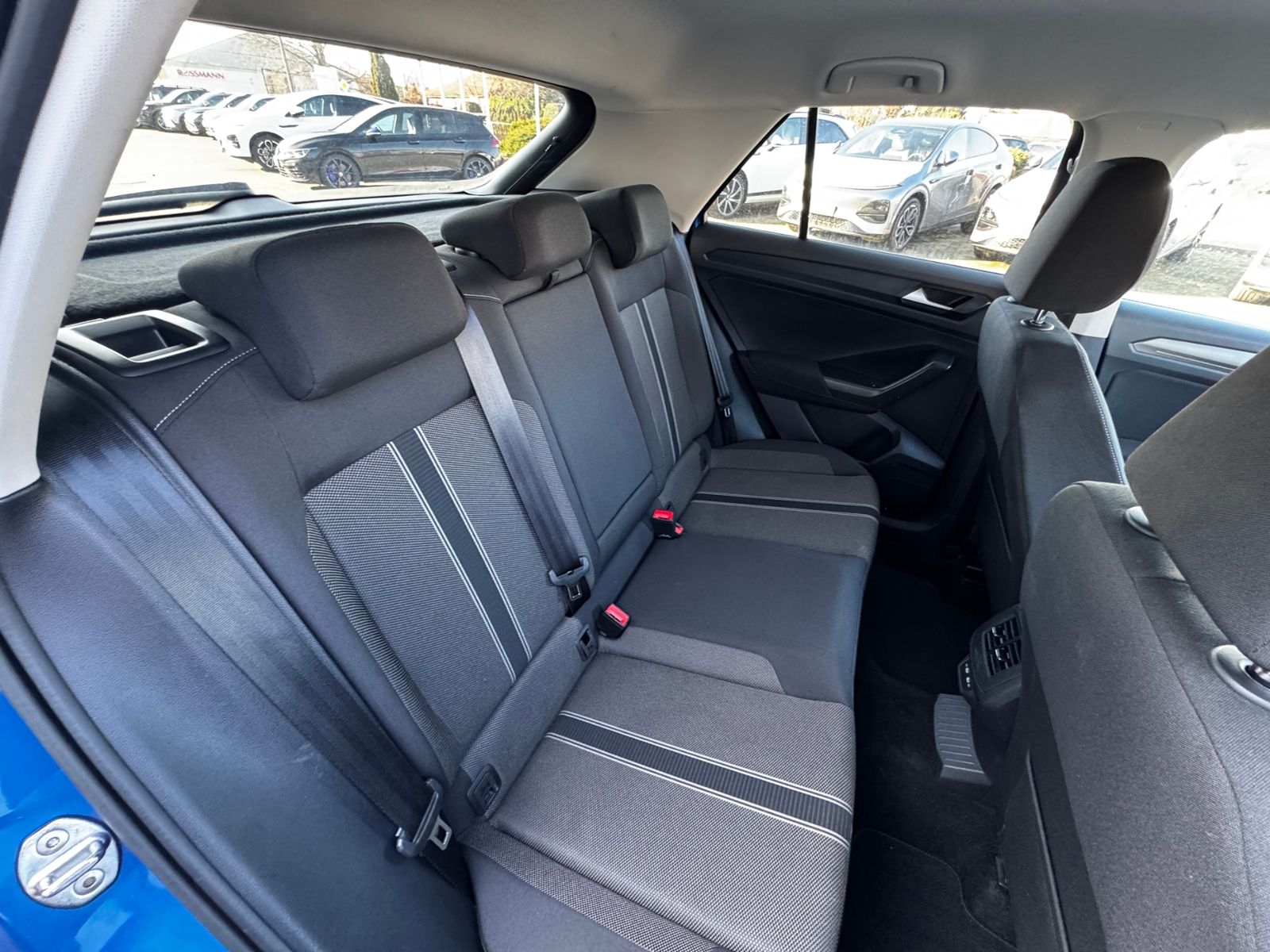 Volkswagen T-Roc R-Line TDI 4M DSG NAV|AHK|CAM|ACC foto 7