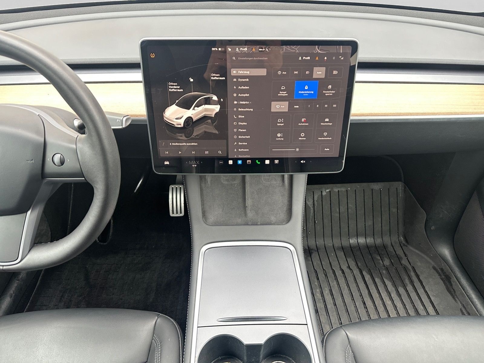 Tesla Model Y Performance DualMotor AWD foto 17