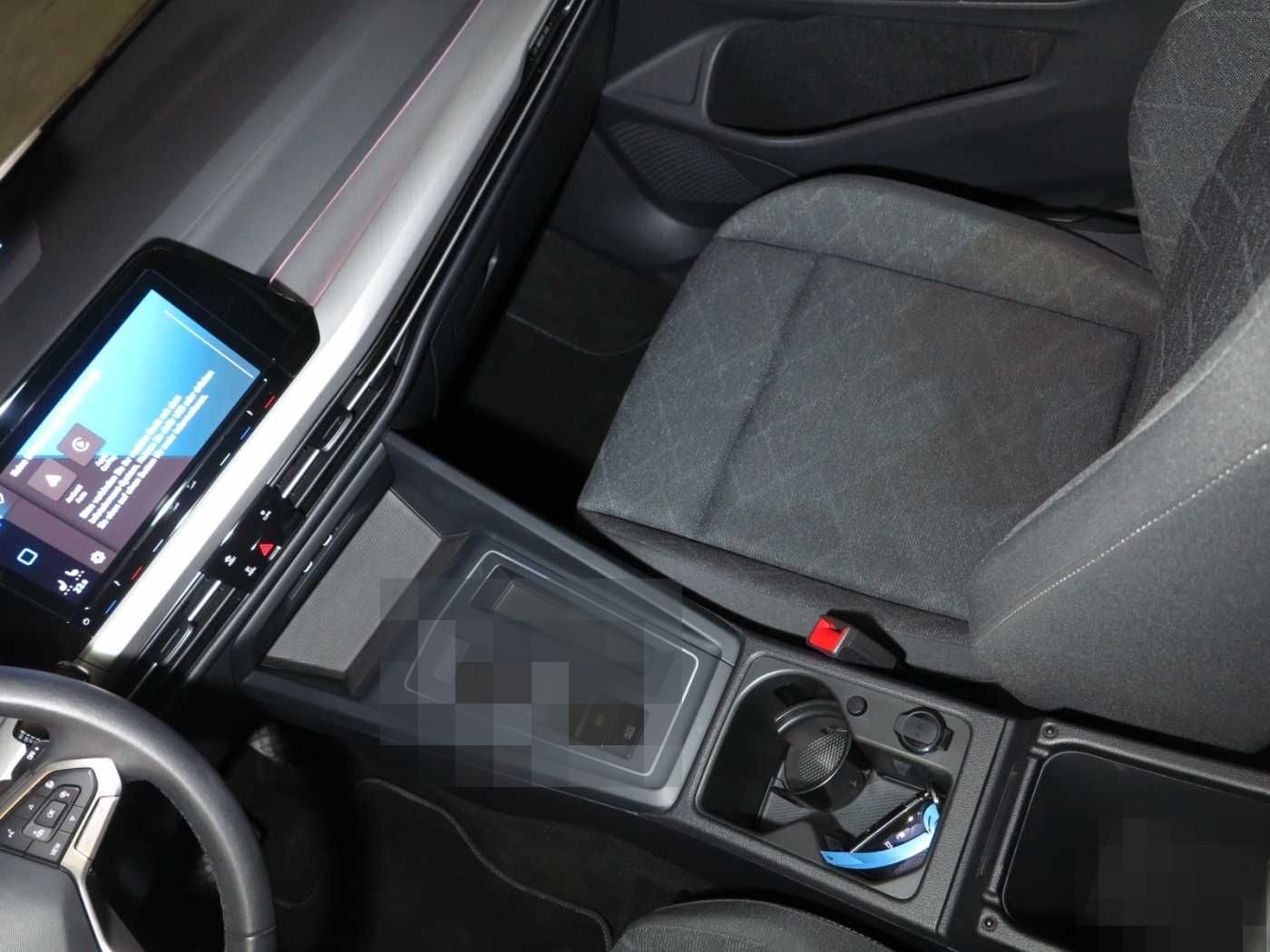 Volkswagen Golf VIII 2.0 TDI SCR DSG7 Life Navi ACC DAB foto 19