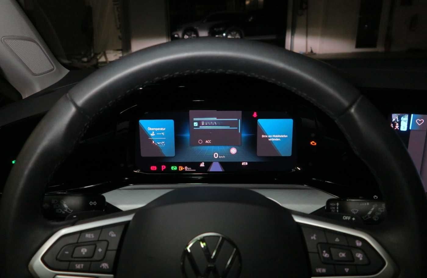 Volkswagen Golf VIII 2.0 TDI SCR DSG7 Life Navi ACC DAB foto 20