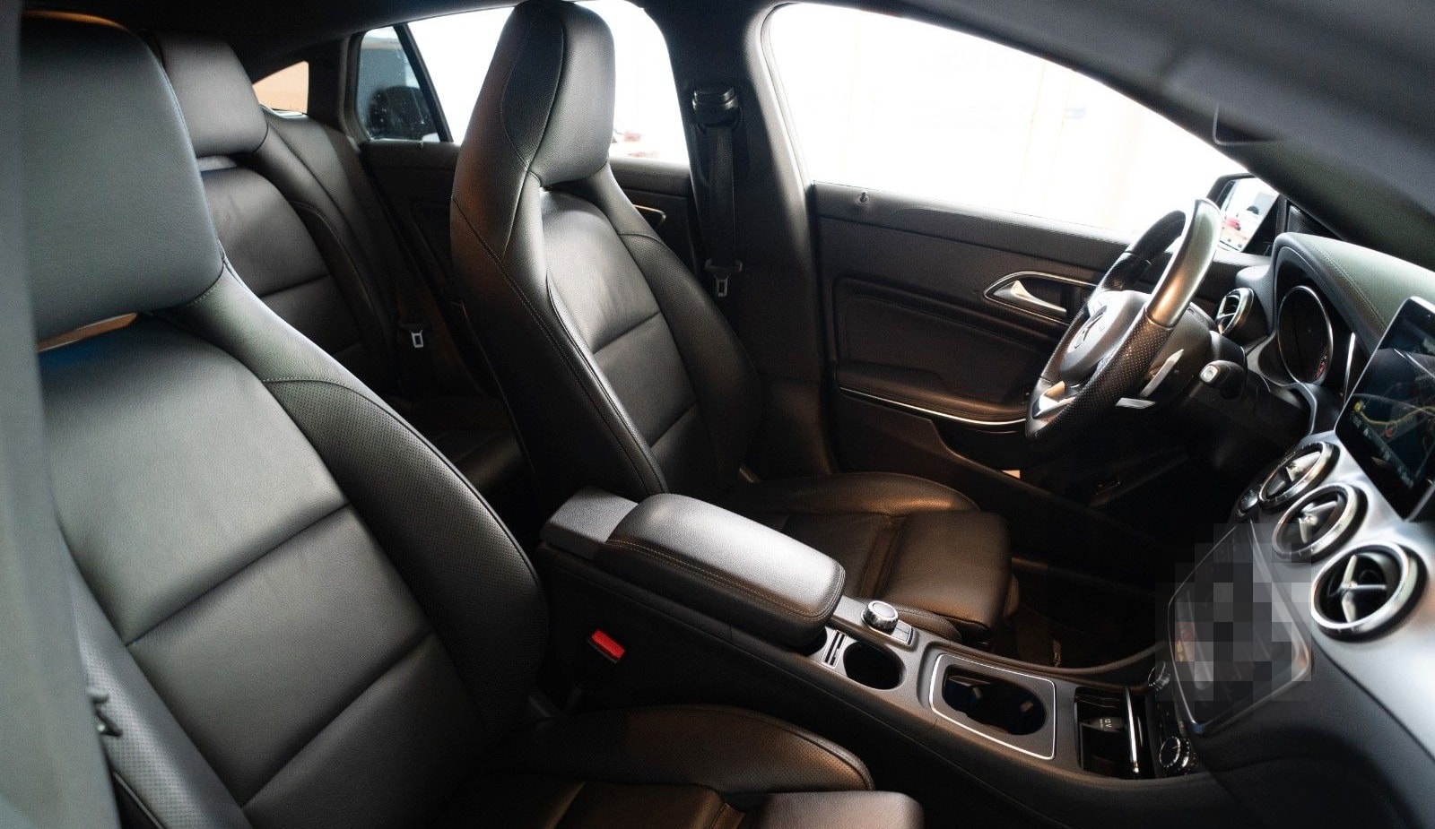 Mercedes-Benz CLA 220 Shooting Brake AMG/4x4/AUTOM./KAMERA/LED foto 24