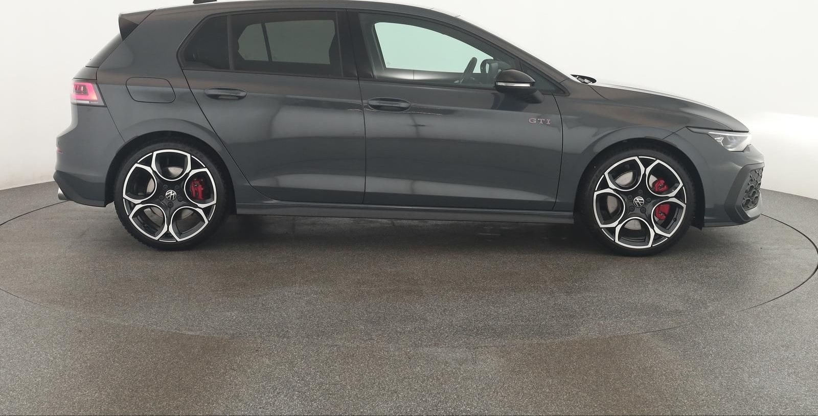 Volkswagen Golf GTI DSG Black IQ.LIGHT Pano HUD HarmanK 19" foto 5