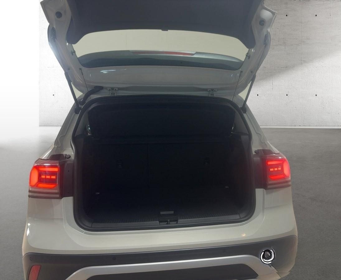 Volkswagen T-Cross LIFE 1.0 TSI NAVI ACC SHZ APP-C. foto 18