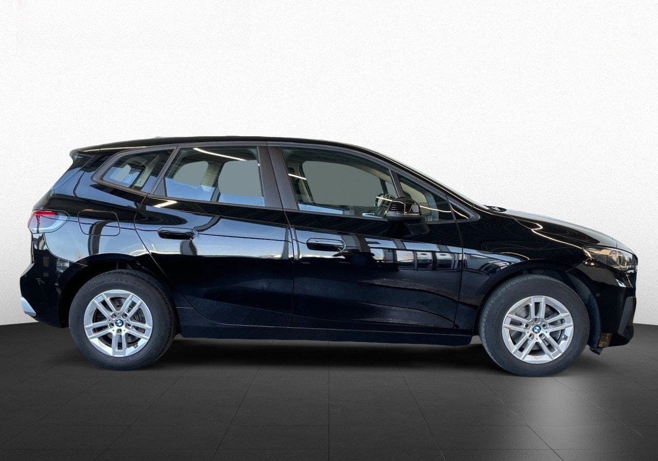 BMW 218d Active Tourer AHK,AdLED,Navi,RFK,DriAss,DAB foto 7