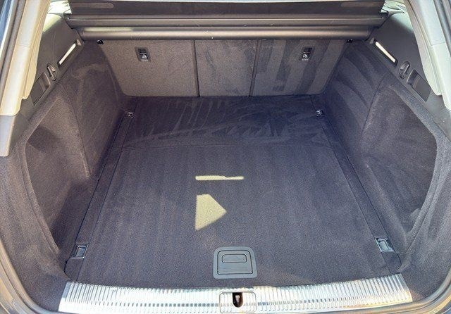 Audi A4 Avant 35 TFSI S tronic *NAVI*GRA*RFK*SZH* PDC foto 9