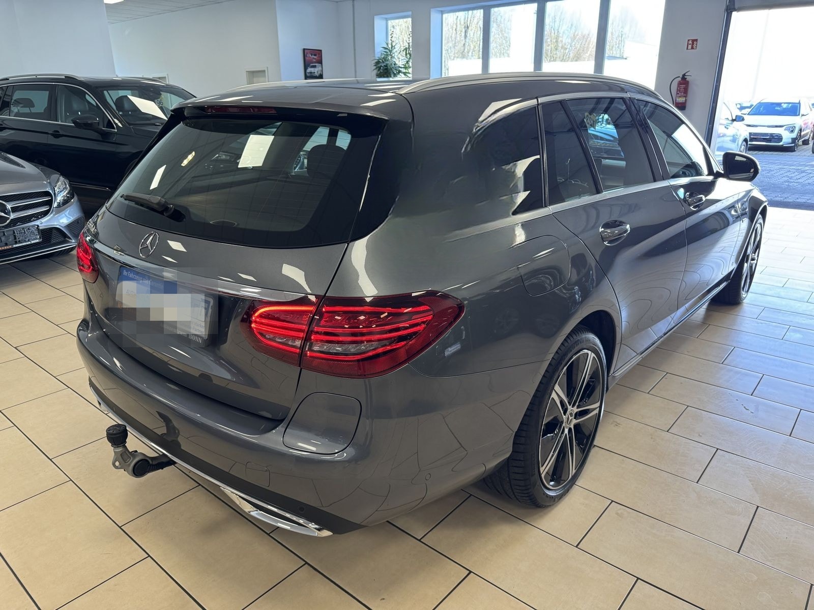 Mercedes-Benz C 300 T de*Avantgarde*LED*R-Cam*AHK*ACC*Navi*SHZ foto 4