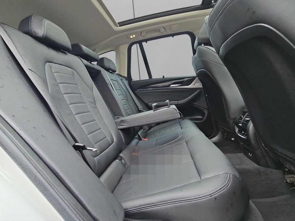 BMW X3 xDrive20d LED NAVI PANO LEDER KAMERA PDC 18" foto 13