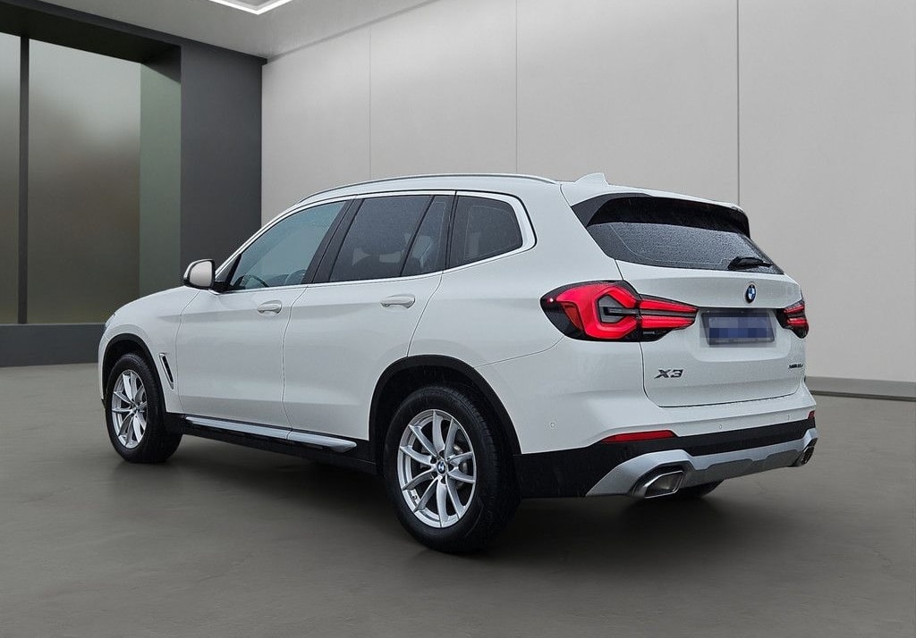 BMW X3 xDrive20d LED NAVI PANO LEDER KAMERA PDC 18" foto 4