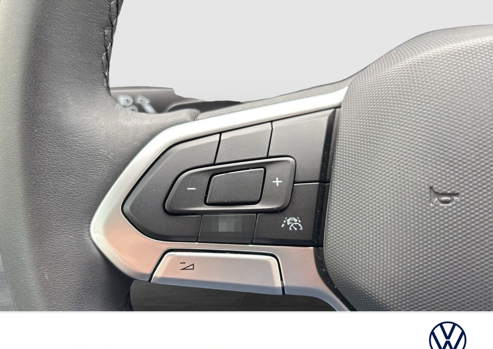 Volkswagen Touran 2.0 HIGHLINE AHK CAM ACC LM17 EKLAPPE NAV foto 14