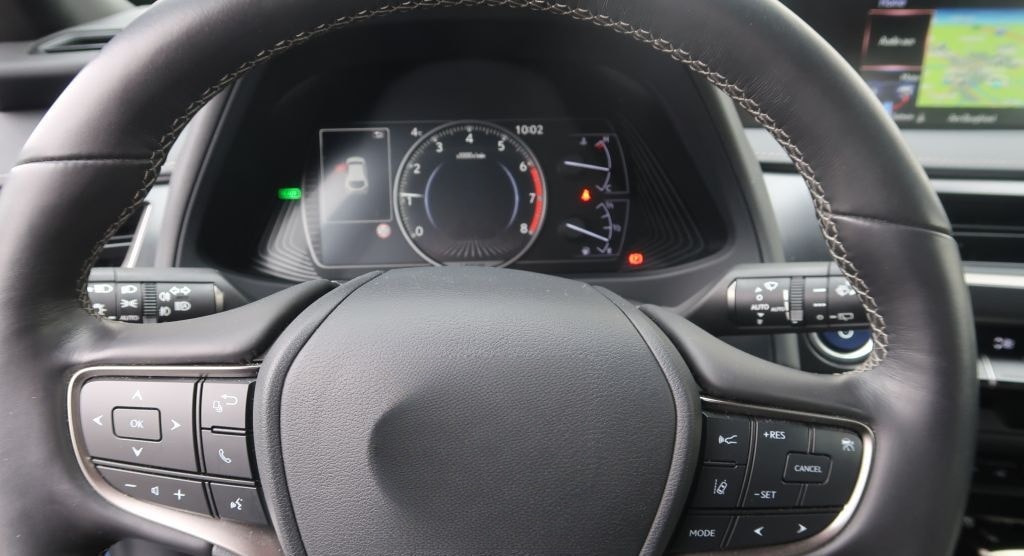 Lexus UX 250h Launch Edition foto 14