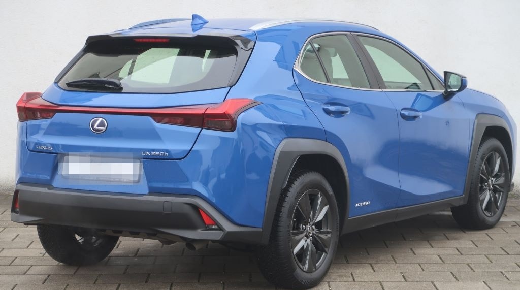 Lexus UX 250h Launch Edition foto 4