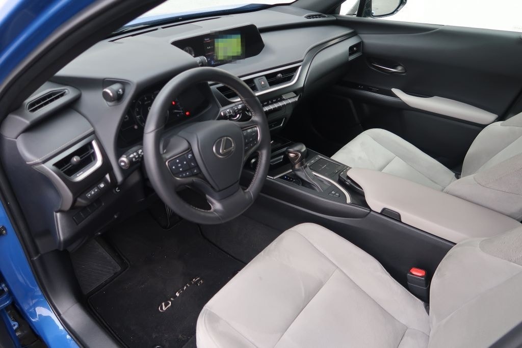 Lexus UX 250h Launch Edition foto 10