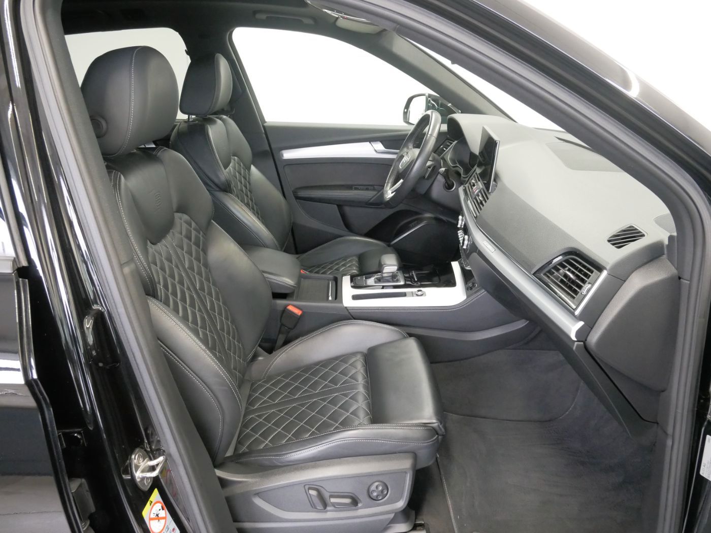 Audi Q5 40 TDI quattro S tro. advanced LED AHK PANO foto 9