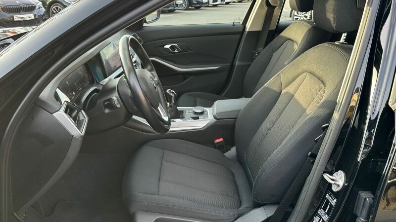 BMW 318d Touring LCPROF LED NAVI KLIMA SHZ DAB foto 16