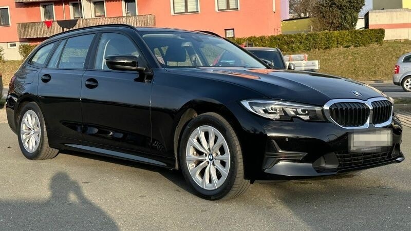 BMW 318d Touring LCPROF LED NAVI KLIMA SHZ DAB foto 5