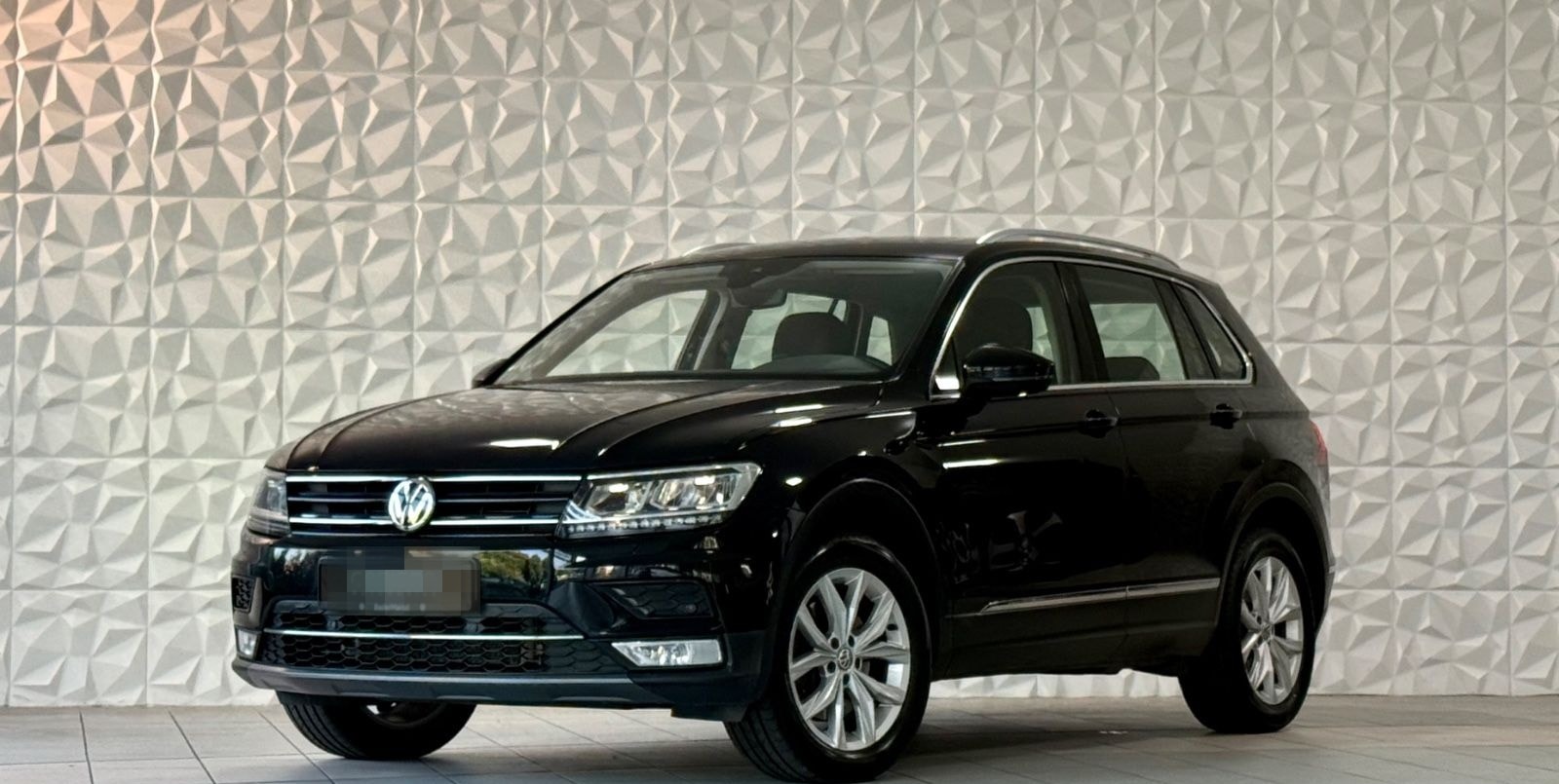 Volkswagen Tiguan Highline BMT/ 4Motion*AHK*LED*GARANTIE* foto 1