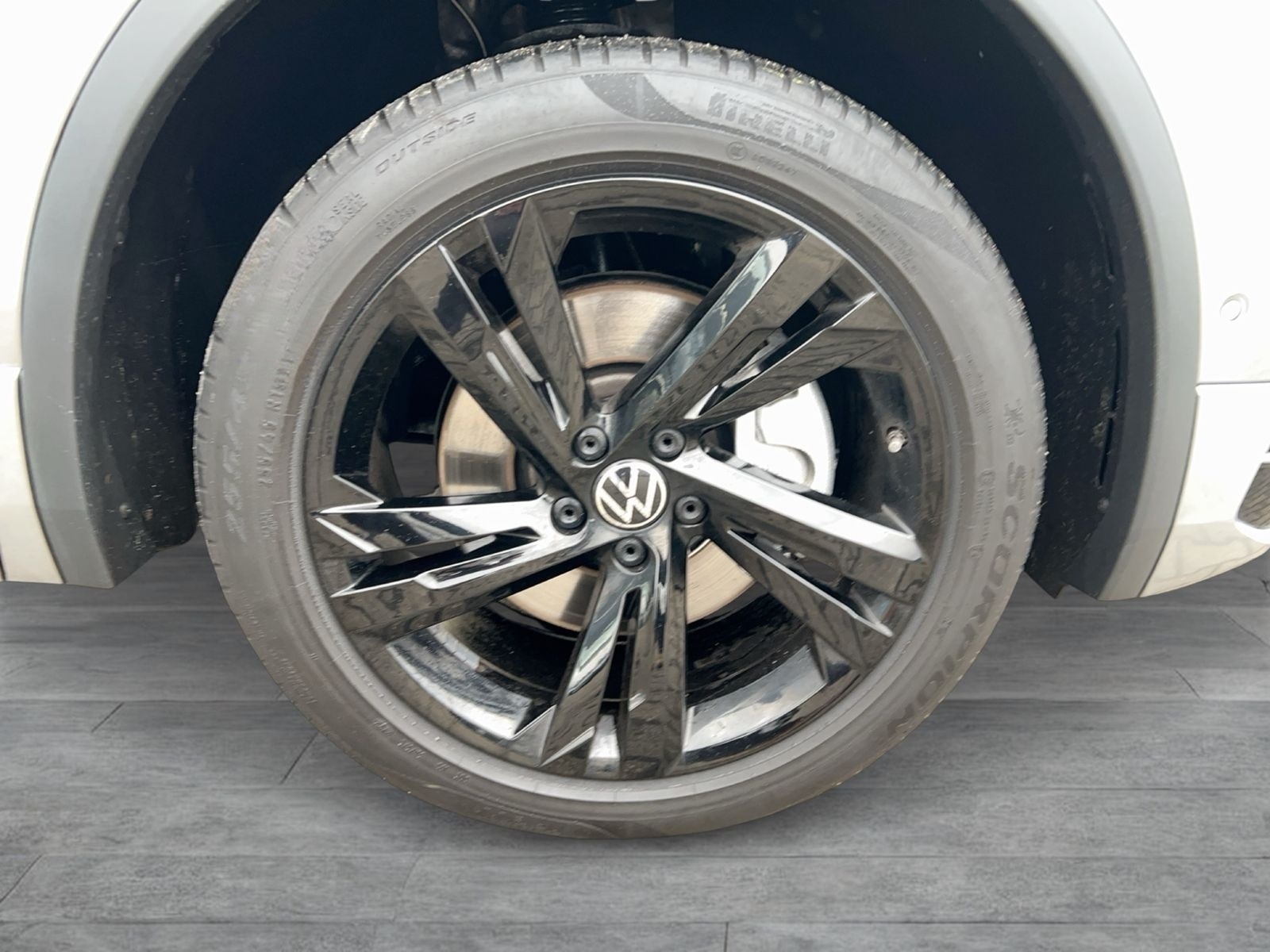 Volkswagen Tiguan Allspace R-Line DSG 4MOT LED NAVI AHK foto 7