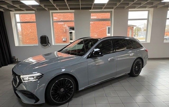Mercedes-Benz E 450d 4M.*AMG-PREM*DIST*AHK*PANO*STAHEI*HEADUP* foto 1