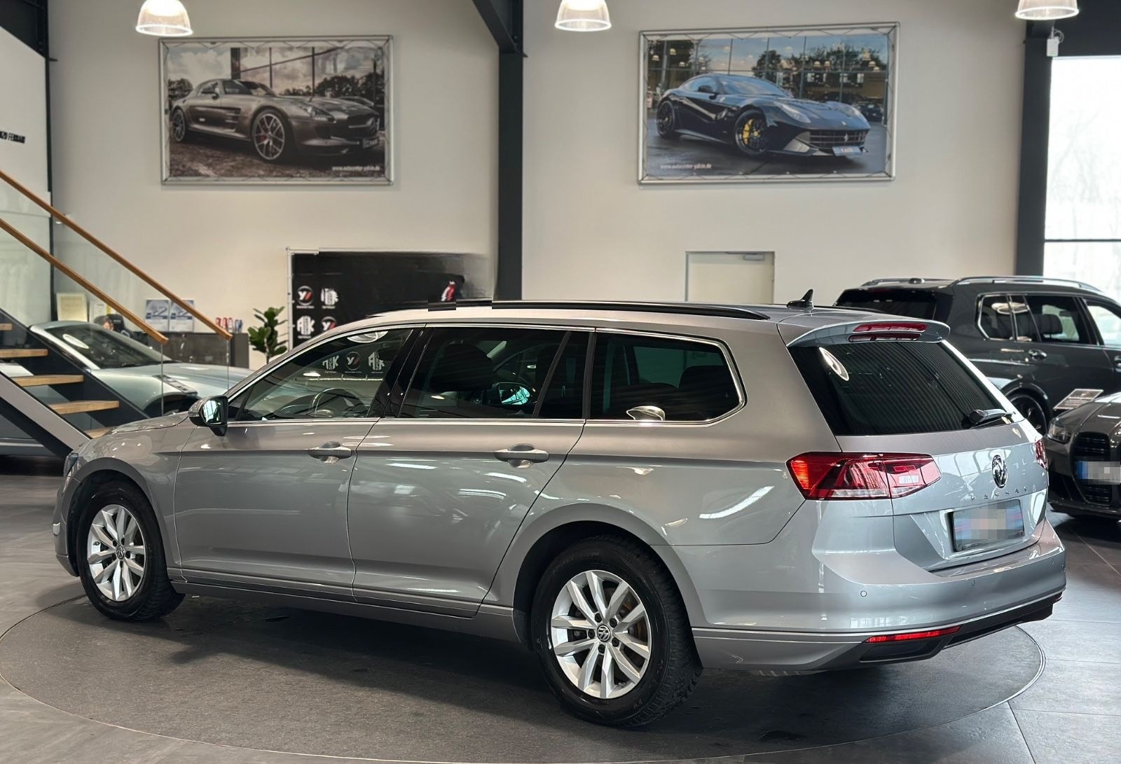 Volkswagen Passat Variant 1.5 TSI OPF DSG Business ACC/S-HE foto 4