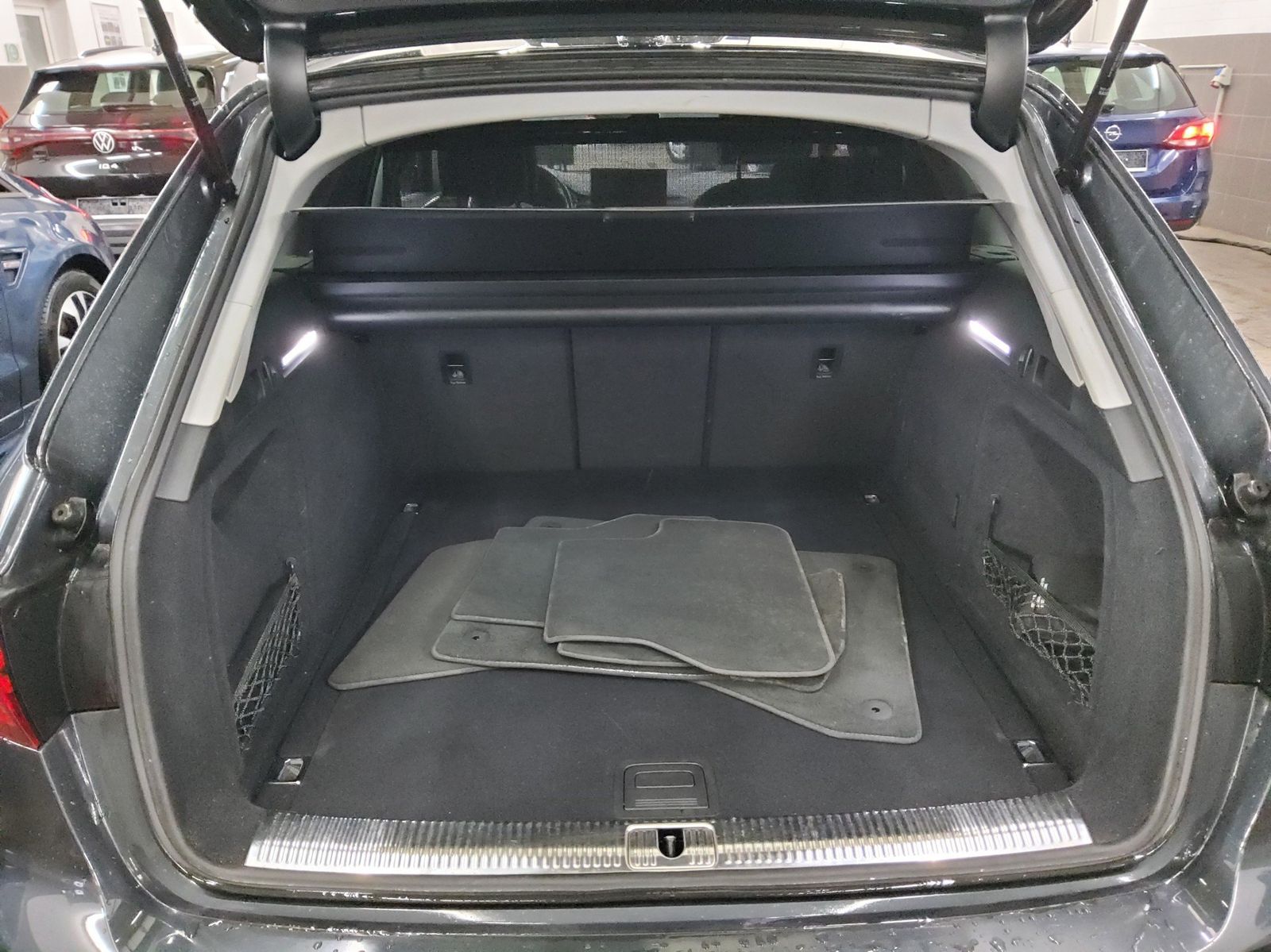 Audi A4 Avant 35 TDI advanced Navi+ vc Matrix RFK foto 12