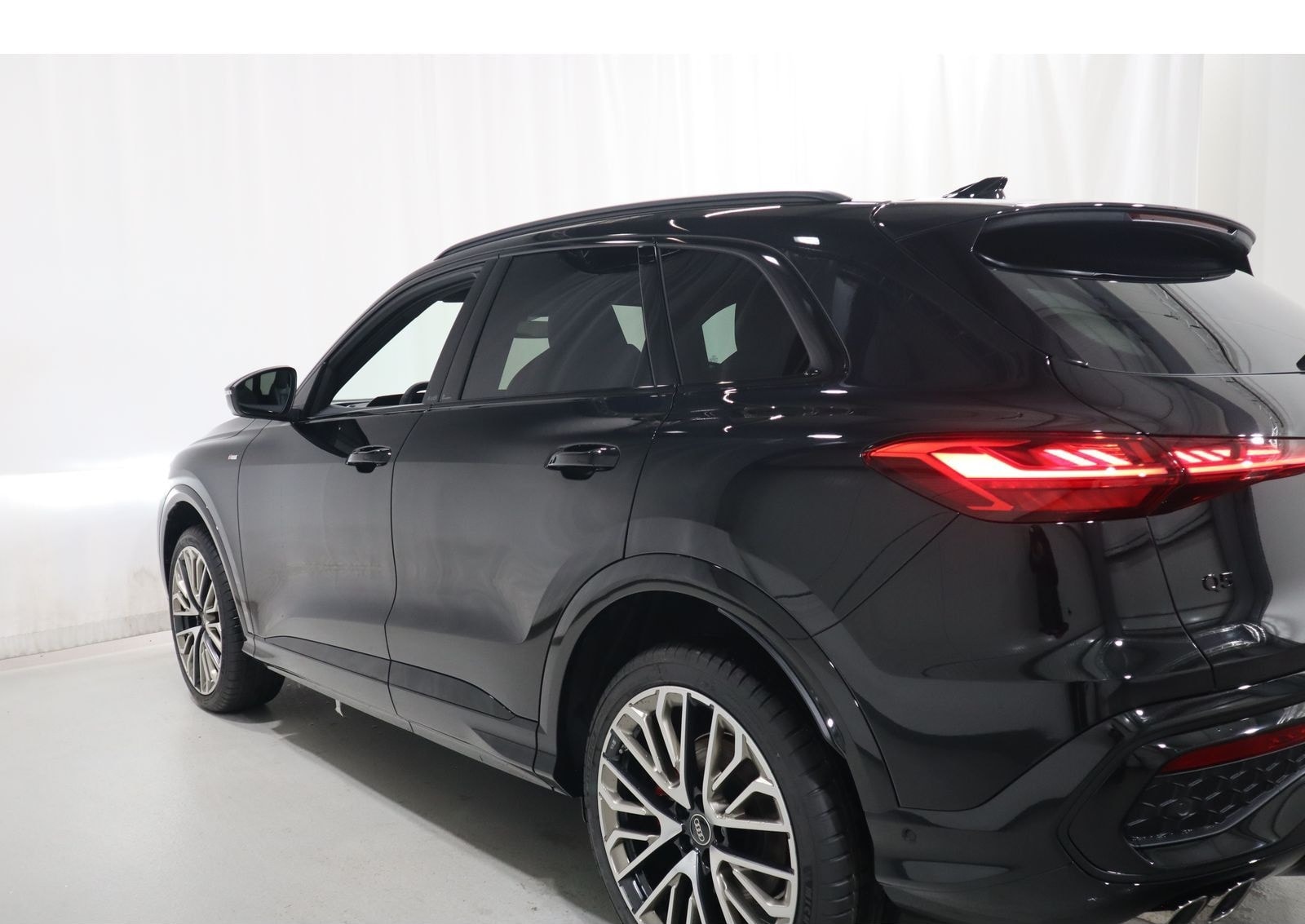 Audi Q5 SUV TDI quattro AHK/Pano/21"/Tech pro/HuD/edi foto 13