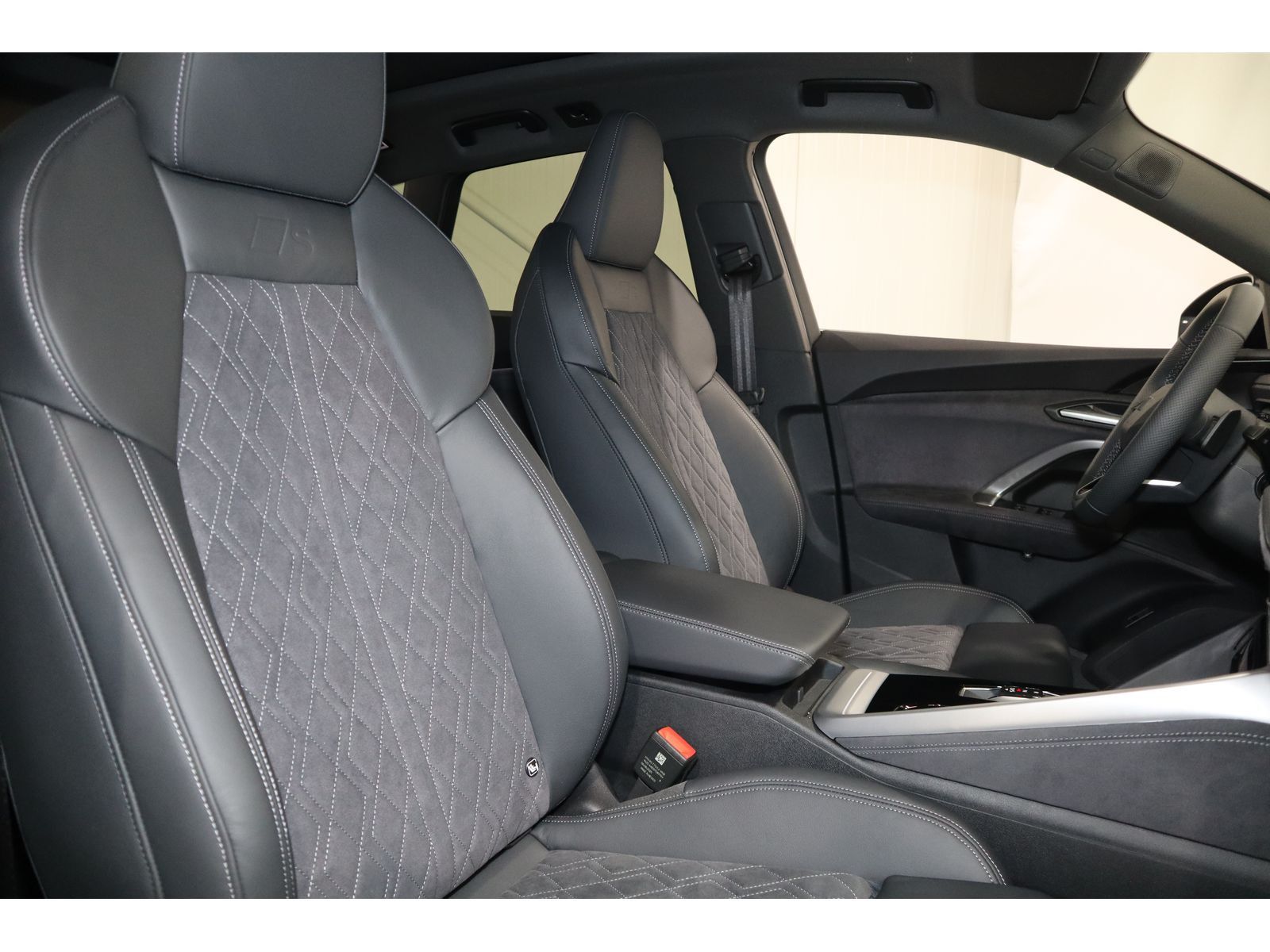 Audi Q5 SUV TDI quattro AHK/Pano/21"/Tech pro/HuD/edi foto 7