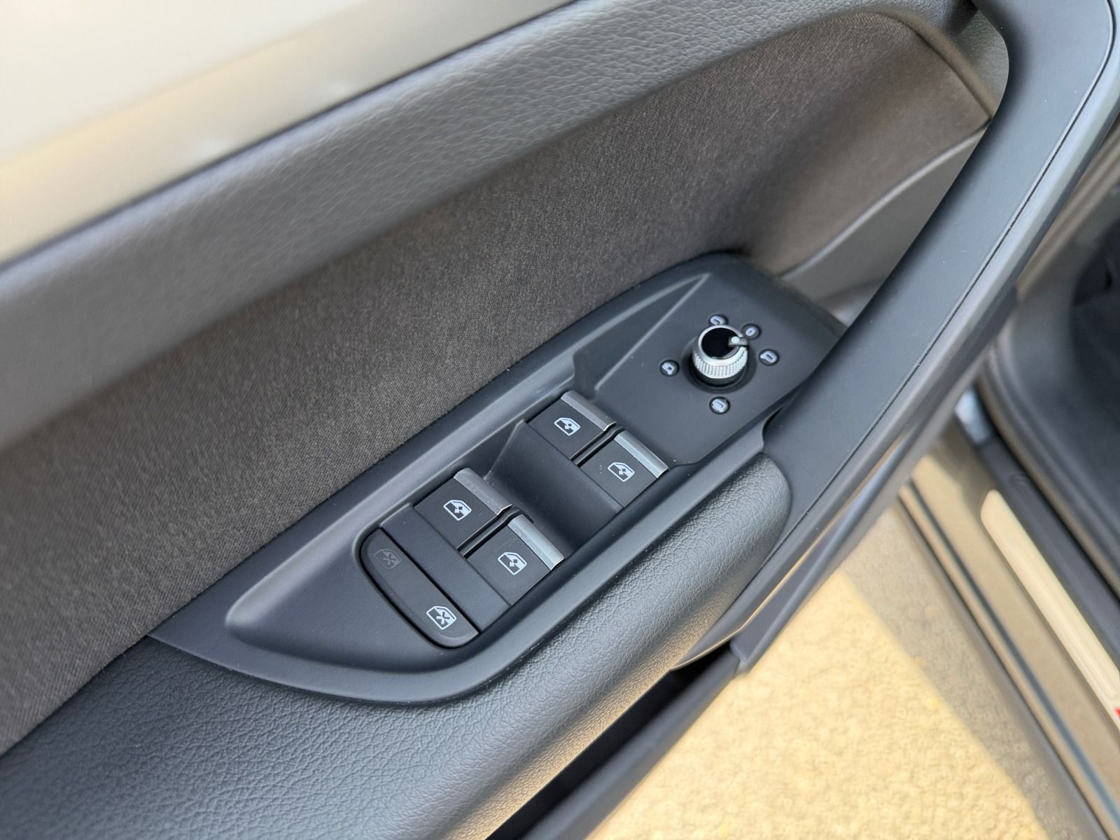 Audi Q5 2.0 TFSIe+Sline+Stronic+AHK+NAVI+Matrix+RFK+S foto 18