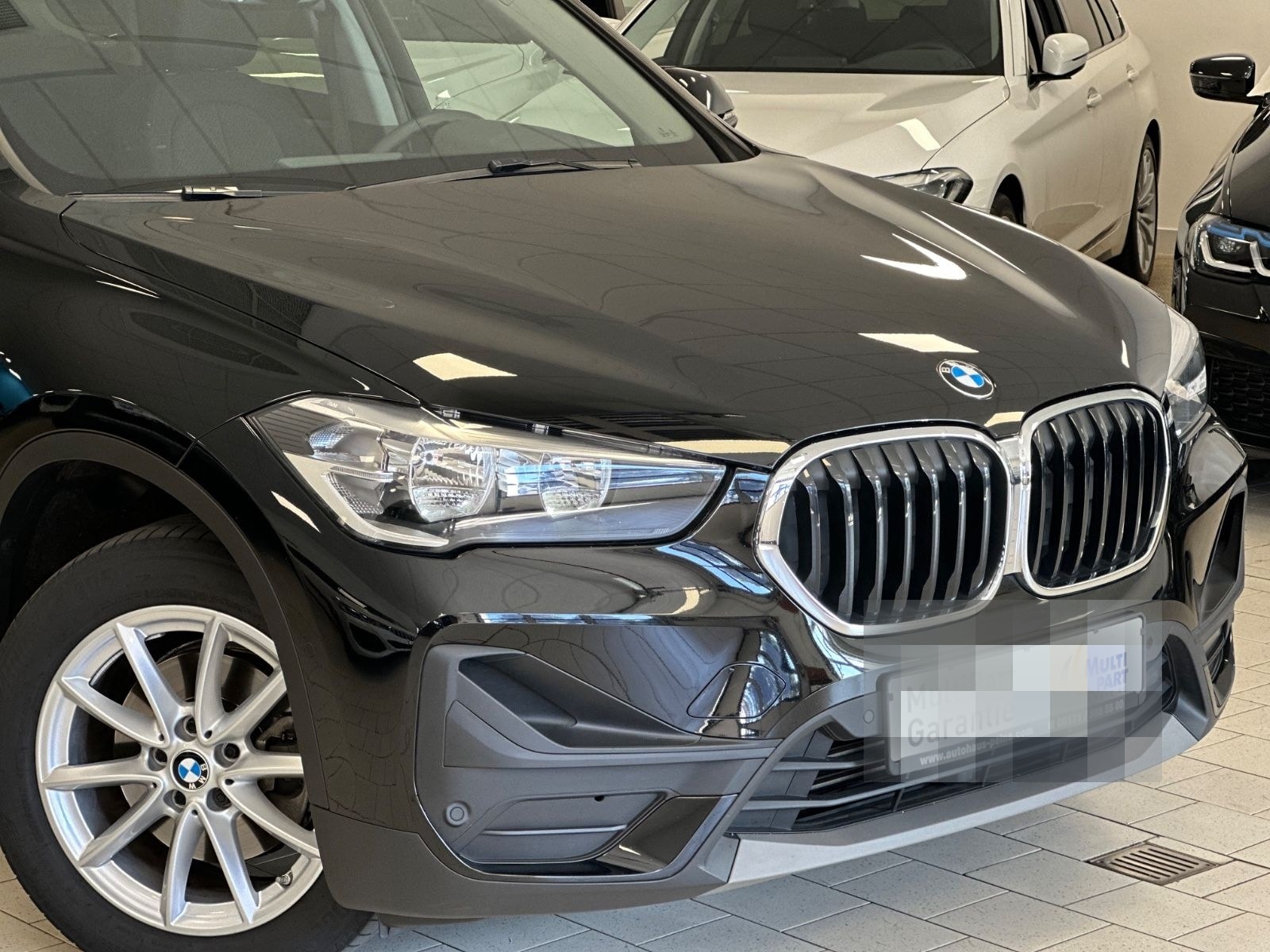 BMW X1 sDrive 18i Navi/Panorama/ParkAssist/Tempomat foto 5