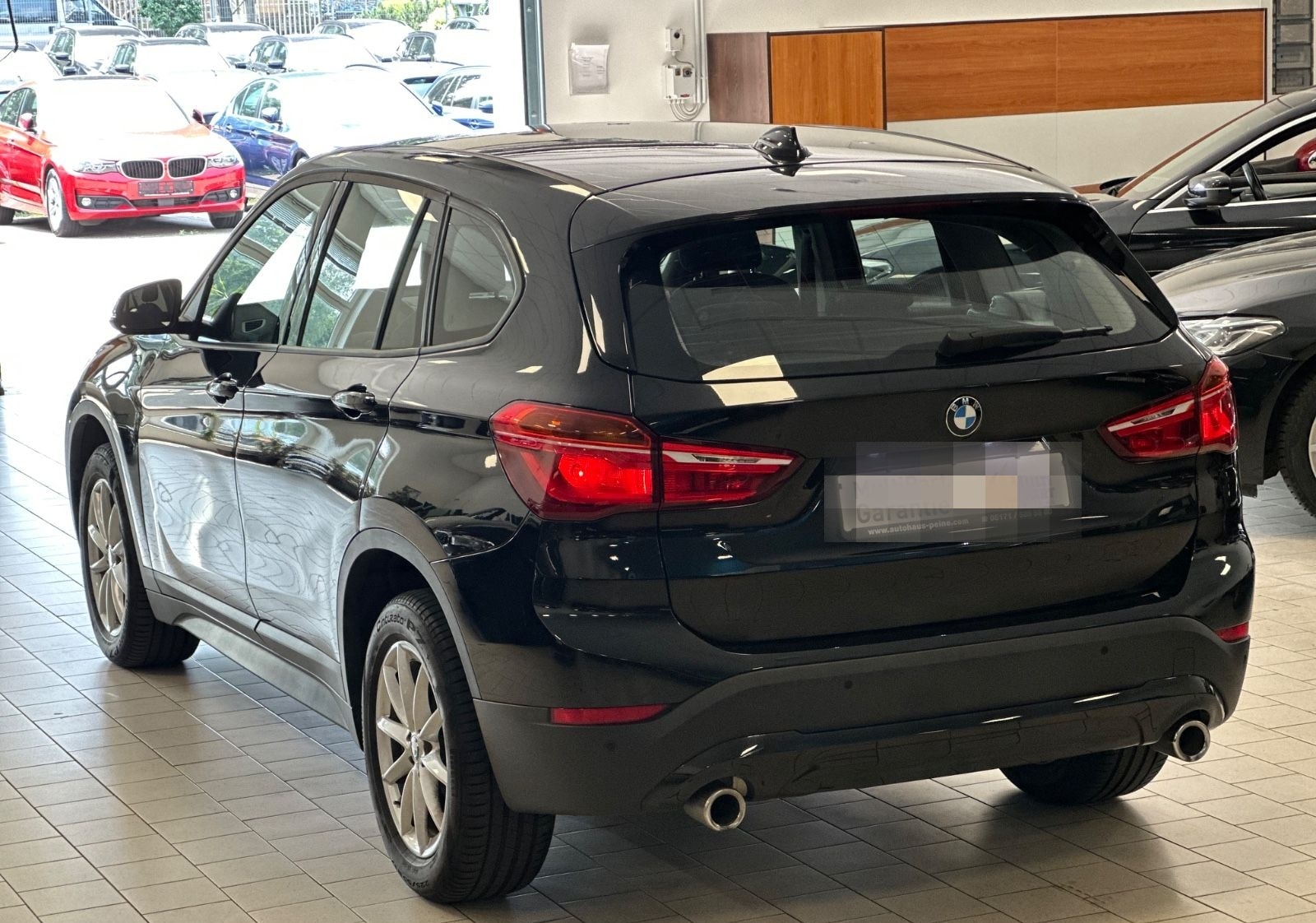 BMW X1 sDrive 18d Advantage Aut/Navi/SitzHz/Tempomat foto 2