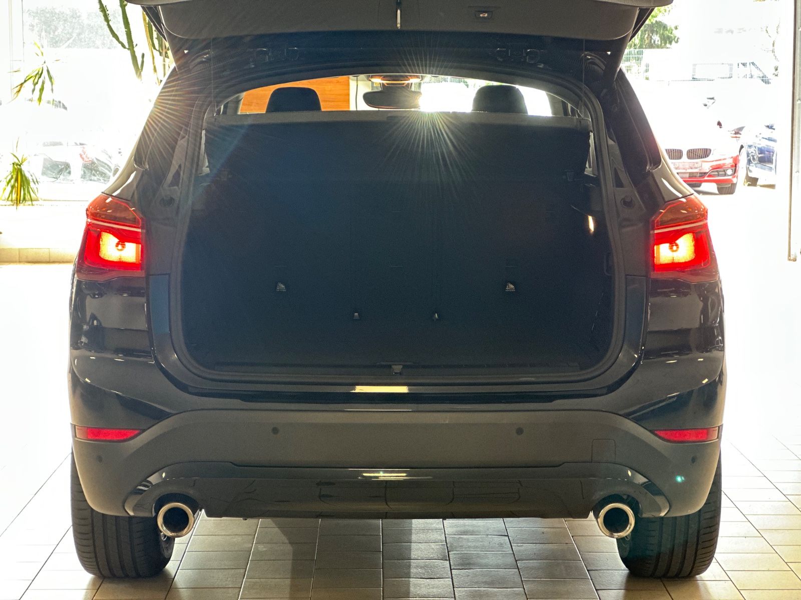 BMW X1 sDrive 18d Advantage Aut/Navi/SitzHz/Tempomat foto 21