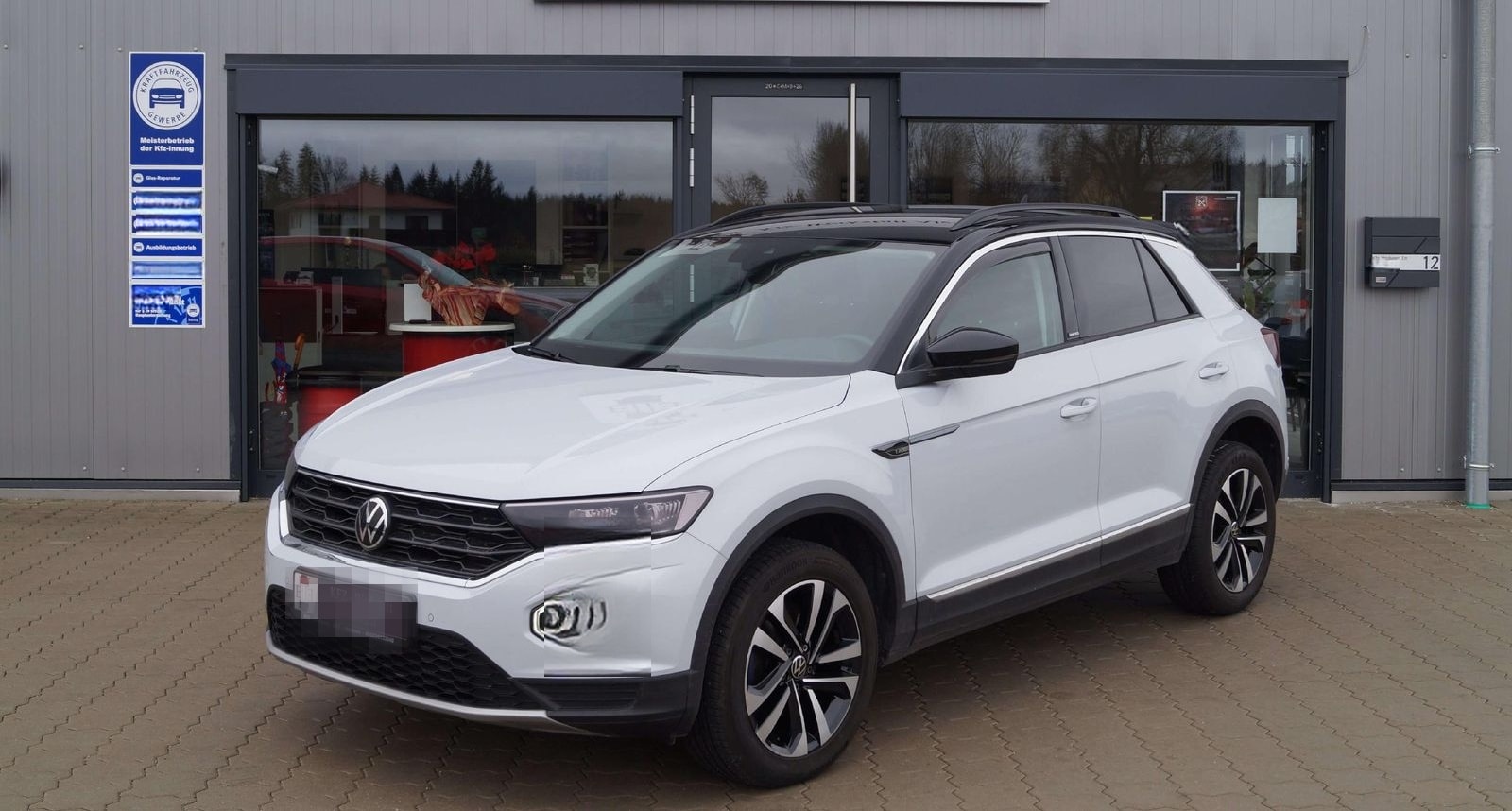 Volkswagen T-Roc United foto 1