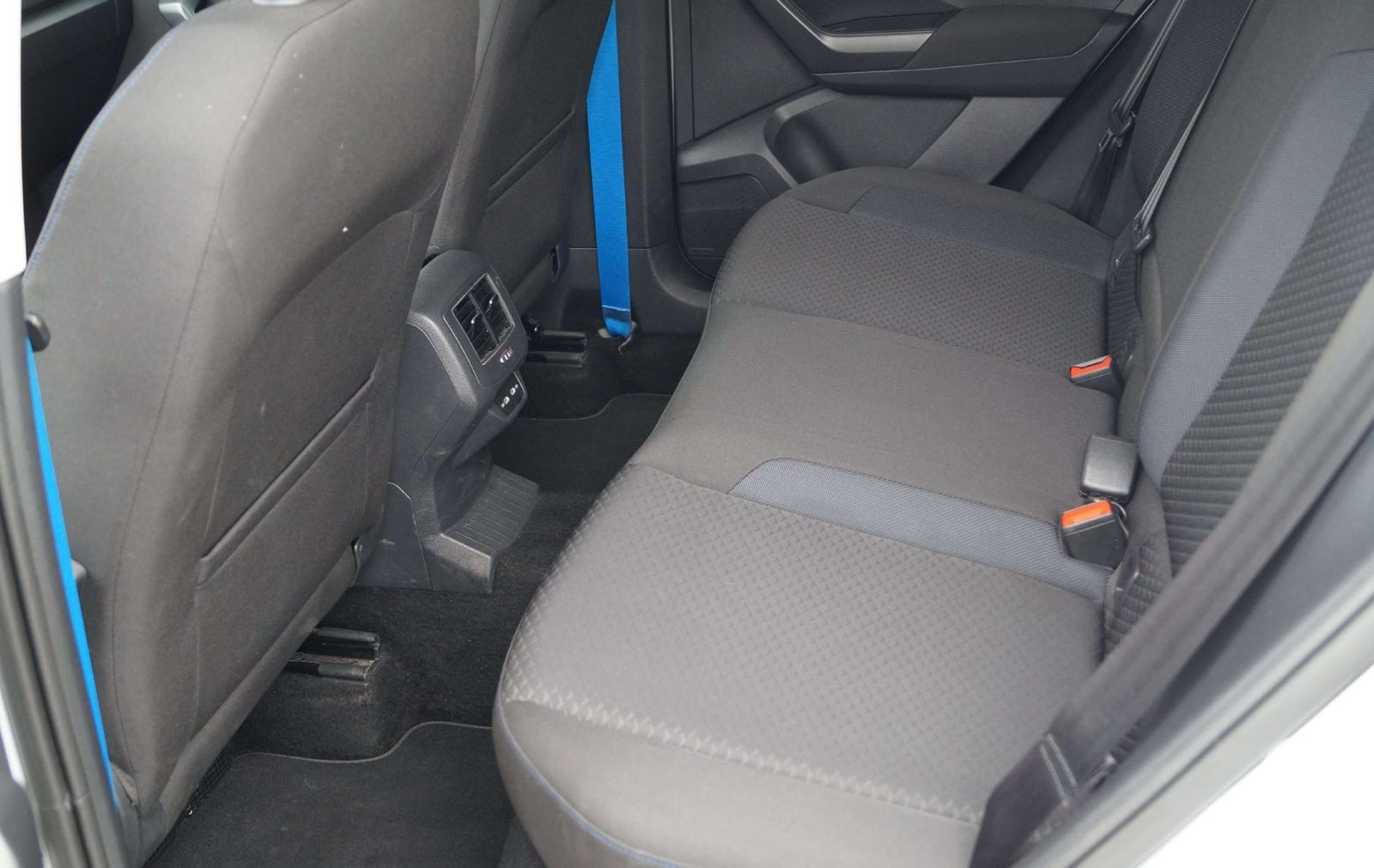 Volkswagen T-Roc United foto 13